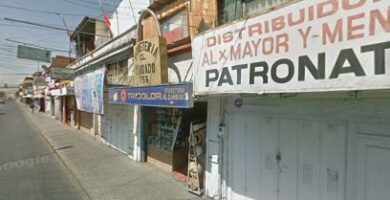 Ferretería El Candado